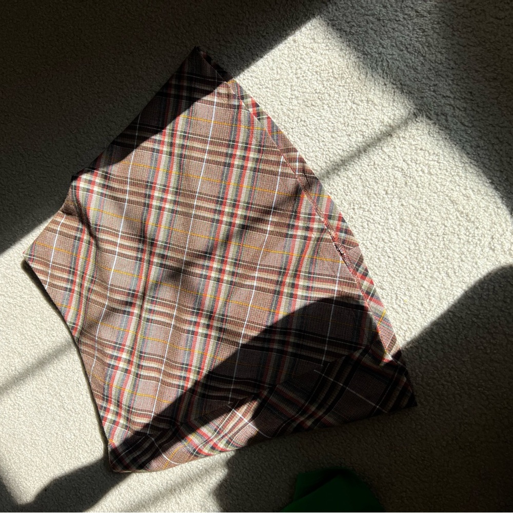 Plaid mini skirt!